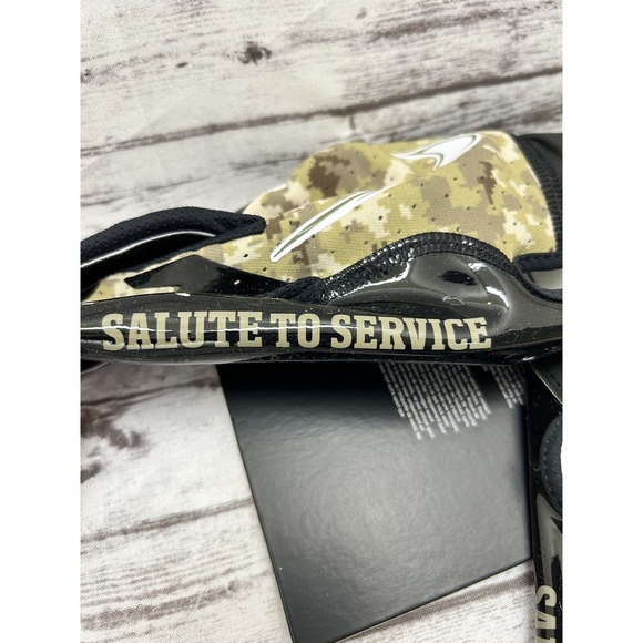 Nike Football Gloves Adult XL Camo Vapor Jet Salute to Service NFL Receiver - Picture 4 of 5